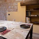 Another Brick In The Vault Lejlighed Spello