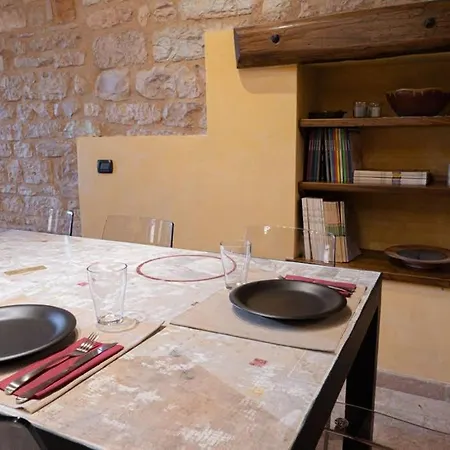 Another Brick In The Vault Apartment Spello